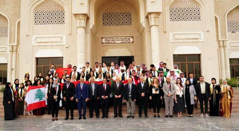 ختام فعاليات النسخة السادسة من برنامج إعداد قادة الشباب العربي في جامعة الشارقة برعاية وزارة التعليم العالي
