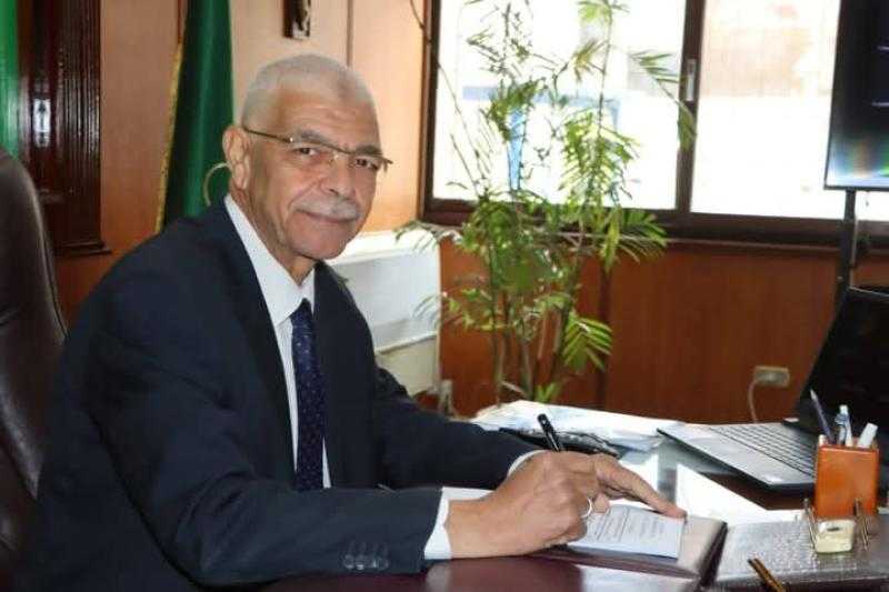 رئيس جامعة المنوفية يعقد اجتماع لجنة البحوث العلمية أون لاين