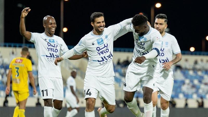 الفتح يهزم الأخدود بثلاثية في الدوري السعودي