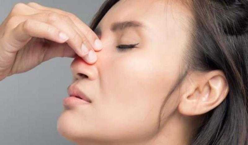 طريقة طبيعية لعلاج انسداد الأنف