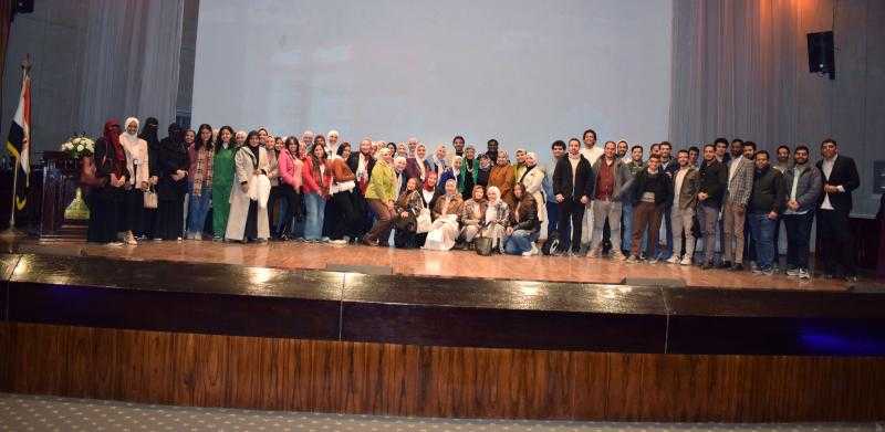 تعرف على تفاصيل الملتقى العلمي الثالث لخريجي كلية طب الأسنان بجامعة عين شمس