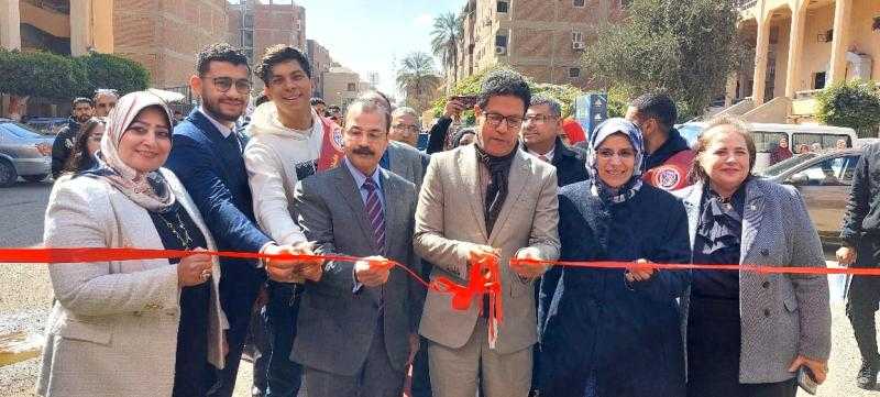 بأسعار مخفضة.. الجيزاوي يفتتح معرض أهلا رمضان بجامعة بنها