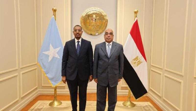 وزير العدل يستقبل نظيره للشئون الدستورية بجمهورية الصومال الفيدرالية