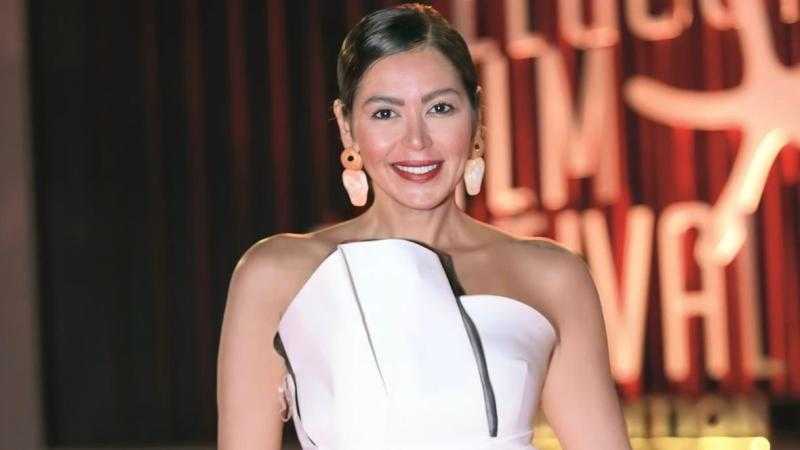 بجسم رشيق.. لقاء الخميسي تفاجئ جمهورها عبر إنستجرام