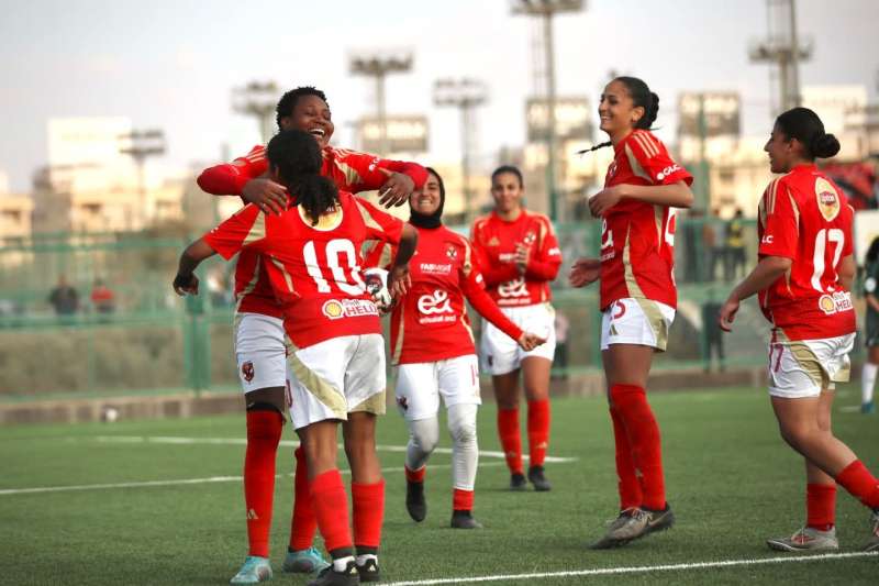 كرة الأهلي النسائية