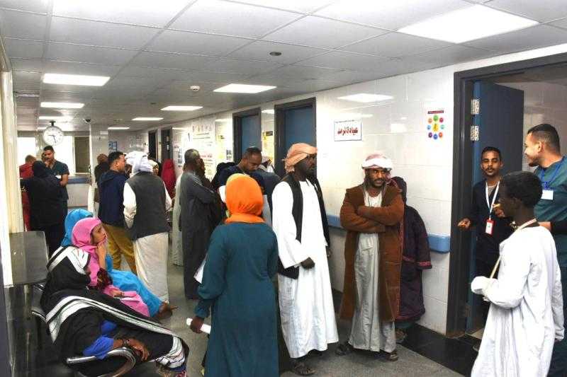 ٧٨٥٠ مستفيد من قافلة جامعة عين شمس التنموية الشاملة لمحافظة البحر الأحمر حلايب وشلاتين وأبو رماد