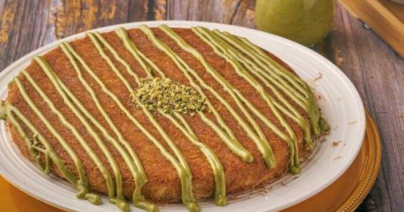 طريقة عمل الكنافة بالبستاشيو في المنزل