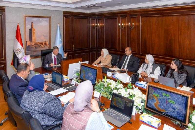 محافظ الإسكندرية يناقش المناطق المقترحة لتنفيذ المرحلة الثانية من مشروعات الوكالة الألمانية للتعاون الدولي
