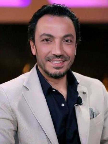 طارق لطفي : الشيشة كانت معايا في كل مكان.. واعتبرها نوع من الإدمان