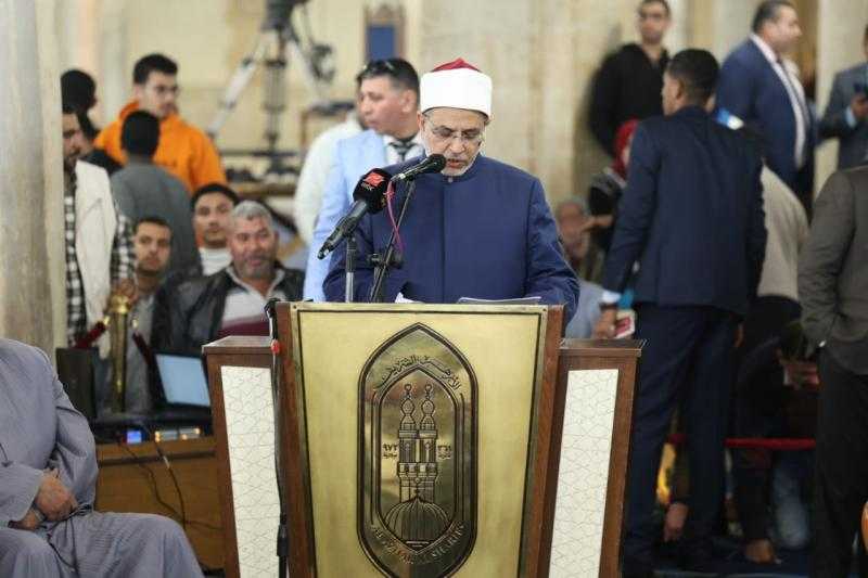 رئيس جامعة الأزهر عن جهود الإمام الأكبر في الحوار الإسلامي: الأمة لم تجنِ من الفرقة إلا الضعف والوهن