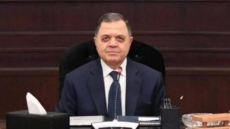 وزير الداخلية 