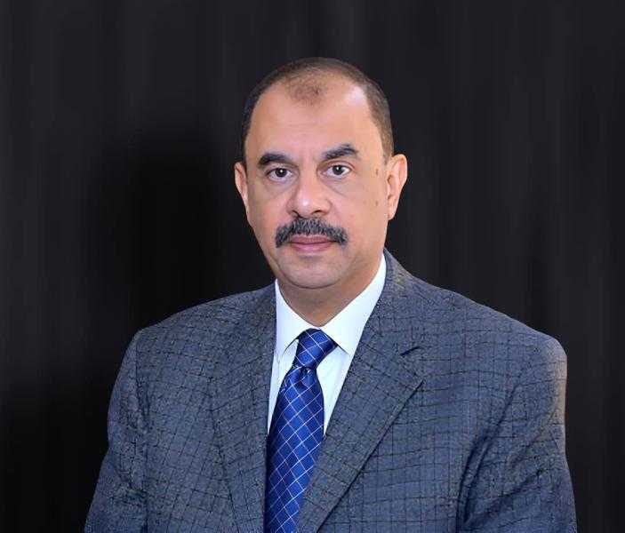 محافظ سوهاج: الشهداء جادوا بأنفسهم ليظل الوطن نابضا بالحياة