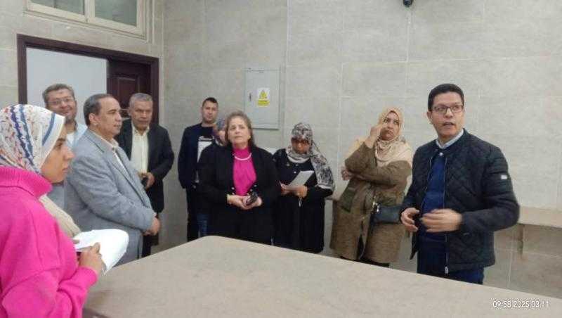 رئيس جامعة بنها يتفقد مبنى المعامل المركزية بكفر سعد