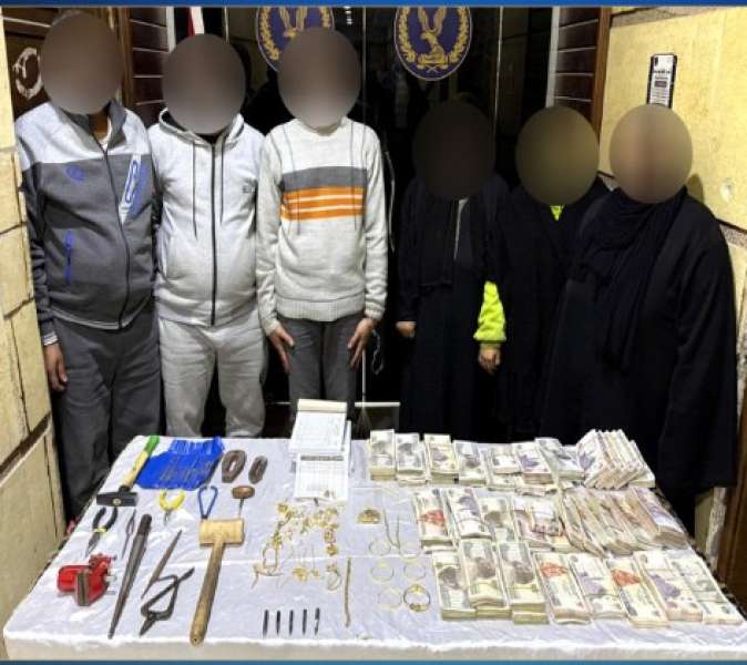 ضبط تشكيل عصابى 
