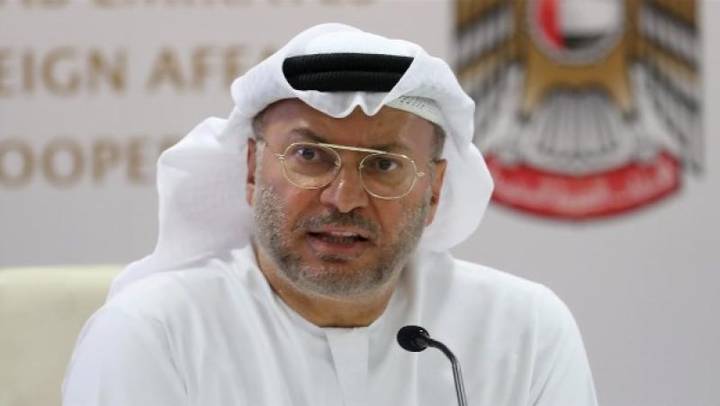  المستشار الدبلوماسي لرئيس دولة الإمارات