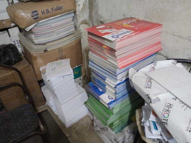 ضبط صاحب مطبعة ”بدون ترخيص” بالدقى لنسخ وتقليد الكتب الدراسية