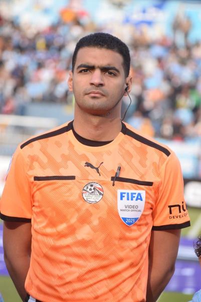 حسام عزب