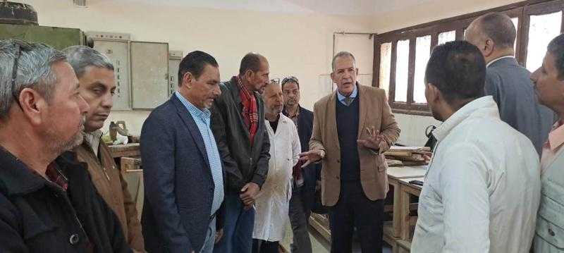 وكيل وزارة التربية والتعليم بأسيوط يتفقد بعض مدارس إدارة ديروط التعليمية