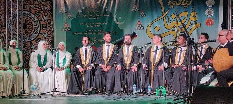 إقبال كبير.. أسيوط تتلألأ بالفنون والتراث في ليالي رمضان الثقافية
