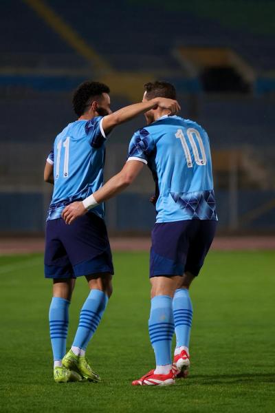 بيراميدز
