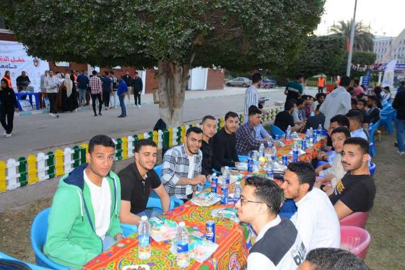 جامعة أسيوط تنظم حفلة الإفطار الجماعي لكليات الصيدلة والآداب وتكنولوجيا صناعة السكر والخدمة الاجتماعية