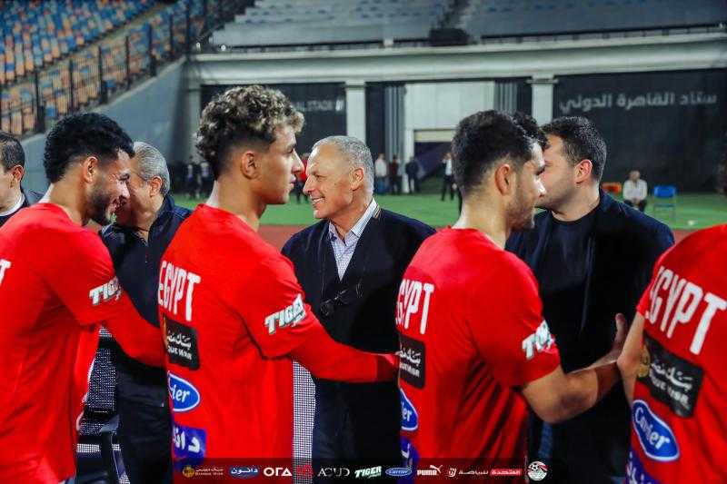 منتخب مصر يغادر إلى المغرب استعدادًا لمواجهة إثيوبيا في تصفيات المونديال