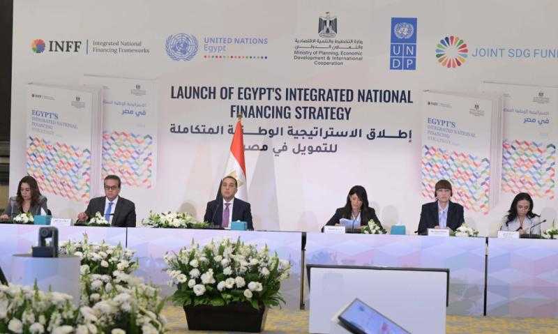 رئيس الوزراء يشهد توقيع وثيقة تعزيز التخطيط والموازنة لتحقيق التنمية المستدامة