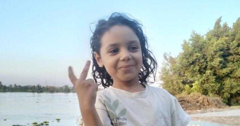 حبس المتهمة بإنهاء حياة الطفلة مكة 18 سنة مع الشغل