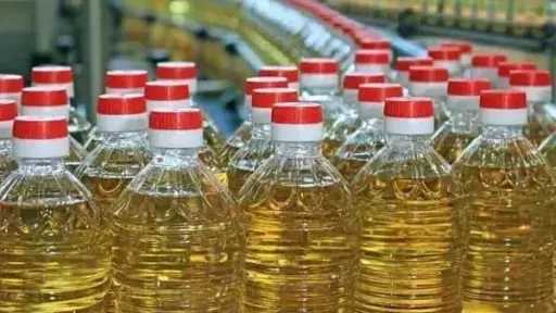 أسعار زيت الطعام اليوم الثلاثاء عند التاجر.. تراجع سعر زيت الأولين