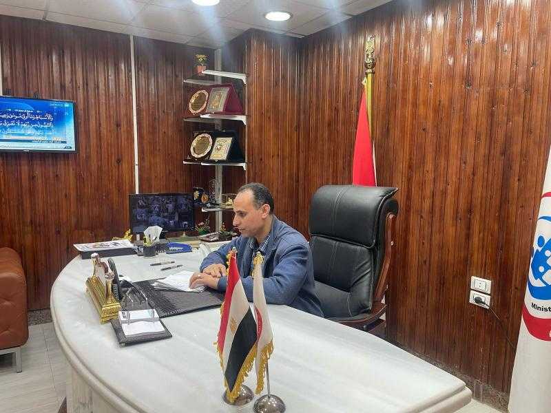 عبر الفيديو كونفراس.. وكيل وزارة الصحة بالشرقية يشارك في اجتماع مديري المديريات ضمن خطة تدريب مؤشرات الأداء