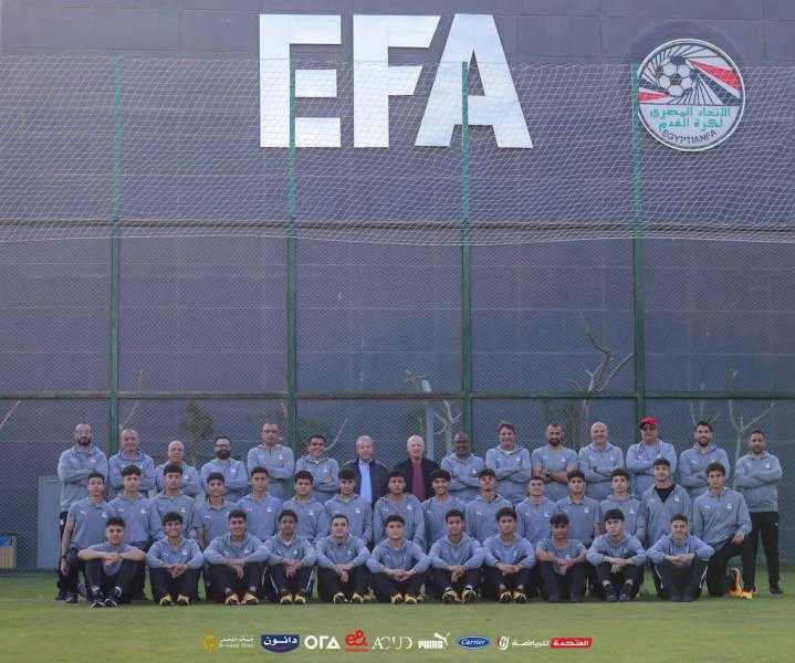 أبو ريدة والدرندلي يجتمعان بالمنتخب الوطني تحت 17 عامًا قبل المشاركة في أمم أفريقيا