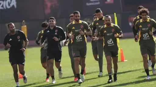 زيزو على رأس بدلاء الأهلي أمام طلائع الجيش في الدوري الممتاز