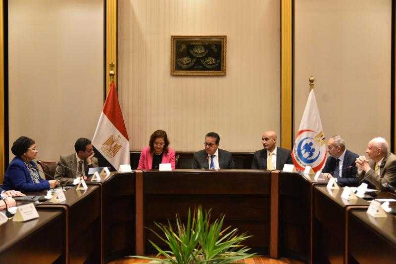 وزير الصحة يترأس الاجتماع الثالث للجنة الاستشارية العليا للتنمية البشرية بحضور وزير التعليم