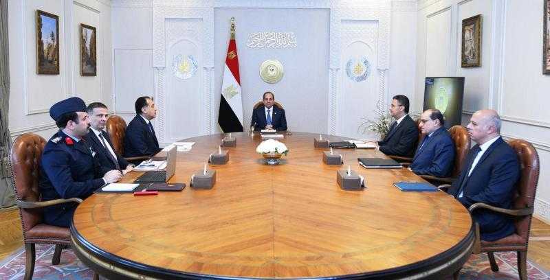 السيسي يبحث مع وزير التموين جهد تفعيل البورصة السلعية