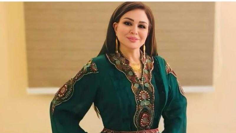 إلهام شاهين: اعتماد الهواري ليست نموذجا للمرأة الشعبية