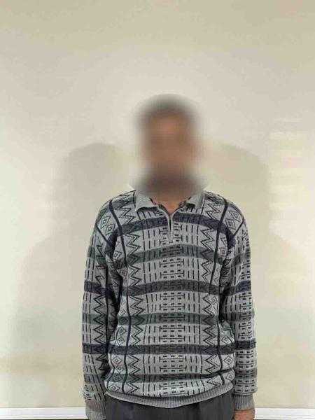 القبض على عاطل تحرش بـ سيدة داخل ميني باص بالمنيا