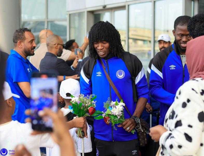 بعثة الهلال السوداني تصل القاهرة لمواجهة الأهلي في دوري أبطال إفريقيا