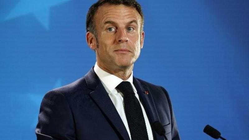 الرئيس الفرنسي: نعتزم تقديم دعم عسكري لأوكرانيا بقيمة ملياري يورو