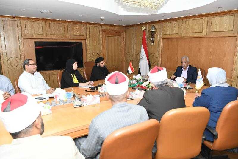 قنا تناقش تعزيز وعي الشباب لمواجهة الأفكار الهدامة