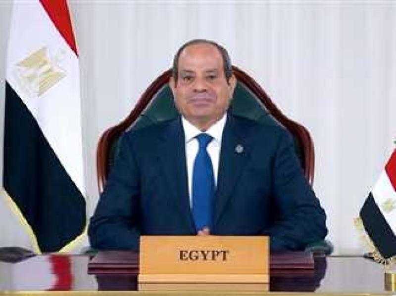الرئيس السيسي لأبو مازن: نرجو للشعب الفلسطيني الأمن والاستقرار في دولته المستقلة