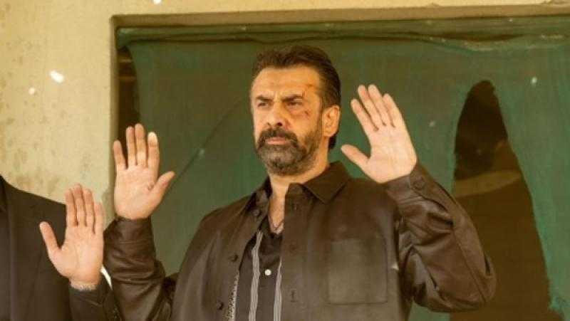 كريم عبد العزيز يستعد لإنهاء تصوير ”المشروع X” في روما قبل طرحه في مايو
