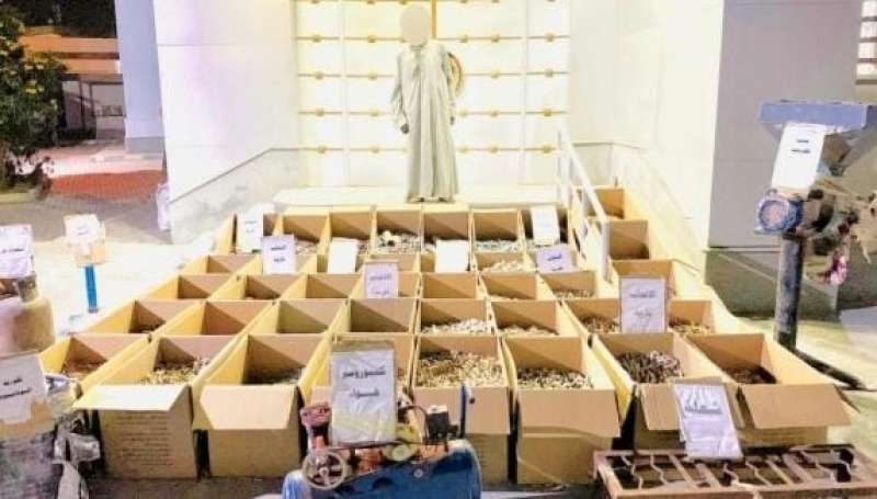 ورشة لتصنیع الألعاب الناریة 