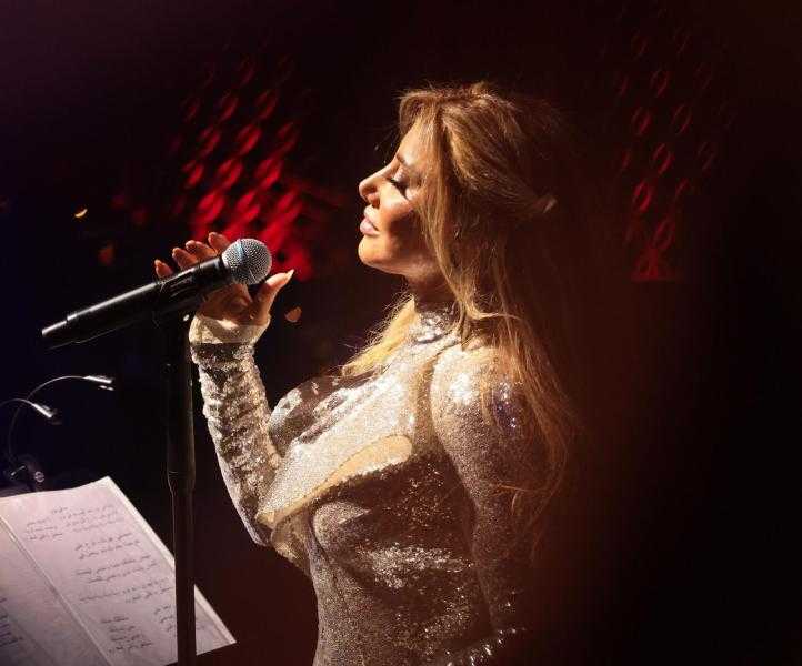 نجوى كرم تجسد معنى الحب بزيارة إنسانية مؤثرة