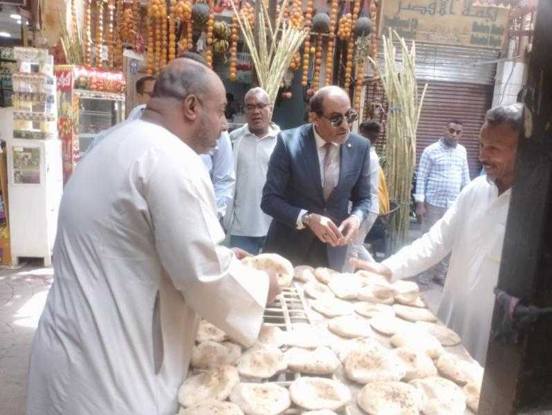 صرف 81 مليون رغيف خبز بلدي مدعم بالبطاقات التموينية للمستفيدين بالأقصر خلال شهر مارس الماضي
