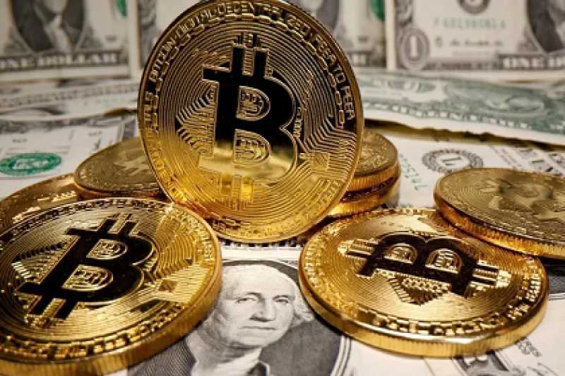 تراجع عملة «بتكوين» بعد إعلان ترامب عن التعريفات الجمركية الجديدة