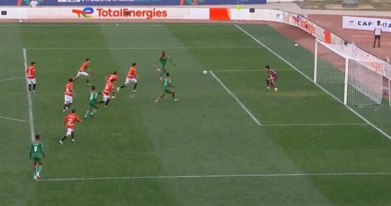 بوركينا فاسو تهزم مصر للناشئين وتضمن التأهل لكأس العالم