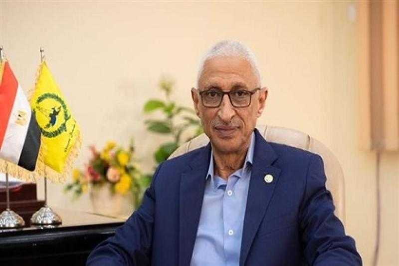 محافظ شمال سيناء: 90% من المساعدات مصرية خالصة ونستقبل عشرات الجرحى الفلسطينيين بالفترة الأخيرة