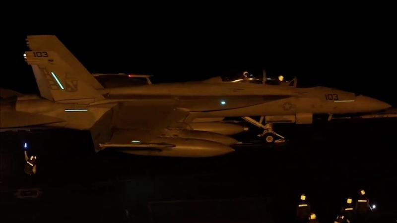 طائرة حربية