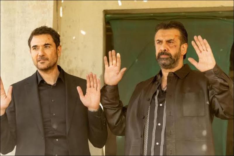 كريم عبد العزيز وأحمد عز