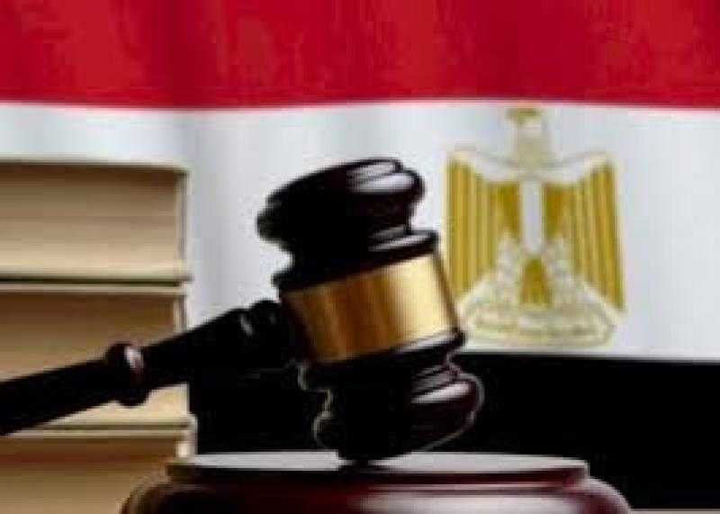 السجن المشدد من 7 لـ  10 سنوات لقيادات القابضة للمياه سابقين بتهمة الرشوة